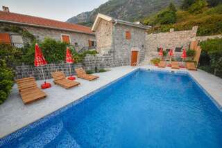 Виллы Mediteraneo Villa Kaluđerovići Вилла с собственным бассейном-1