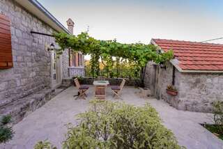 Виллы Mediteraneo Villa Kaluđerovići Вилла с собственным бассейном-7