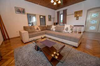 Виллы Mediteraneo Villa Kaluđerovići Вилла с собственным бассейном-76
