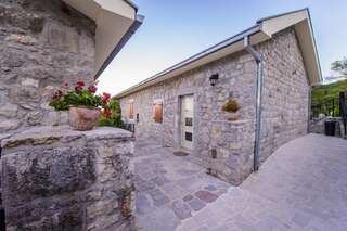 Виллы Mediteraneo Villa Kaluđerovići Вилла с собственным бассейном-97
